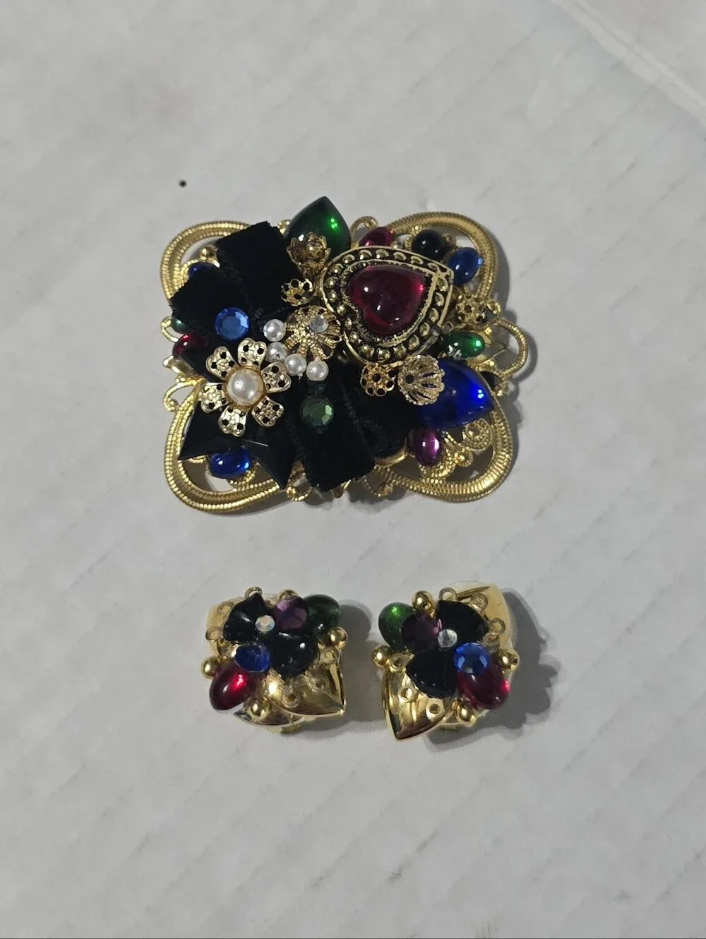 Lot Of 3 Brooch Pin Clip On Earrings Linda Modell Handarbeit München Set Gems